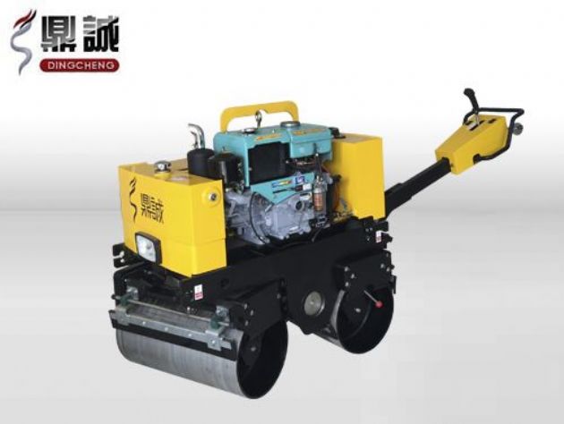 點擊查看詳細信息<br>標題：DC-840-I全液壓手扶雙鋼輪壓路機 閱讀次數：14899